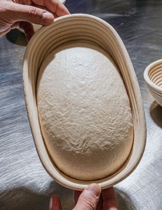 Banneton ovalado de madera para panadería 2