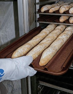 BANDEJA HORNO 5 CANALES PERFORADA 60x40 CAUCHO ROJO 2