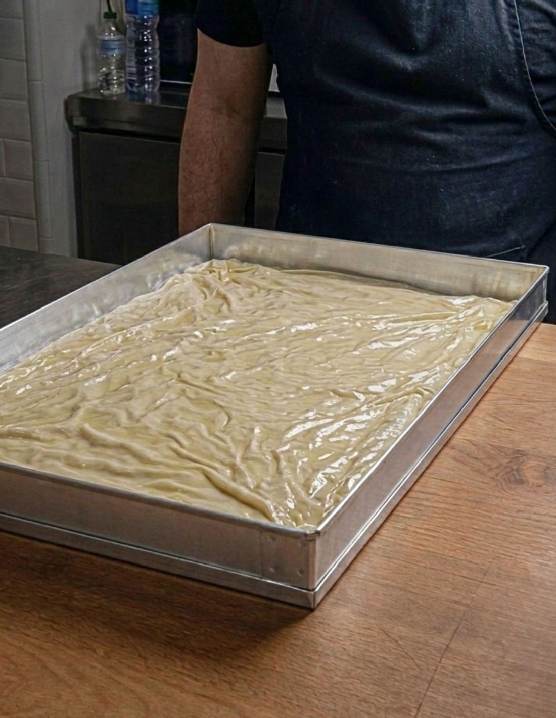 Faja rectangular de aluminio con masa de hojaldre