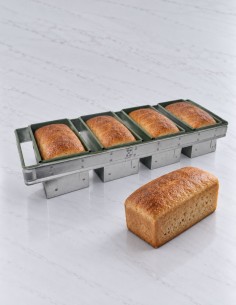 BATERIA CON 4 MOLDES TEFLONADA DE 20X10X10 CM 2